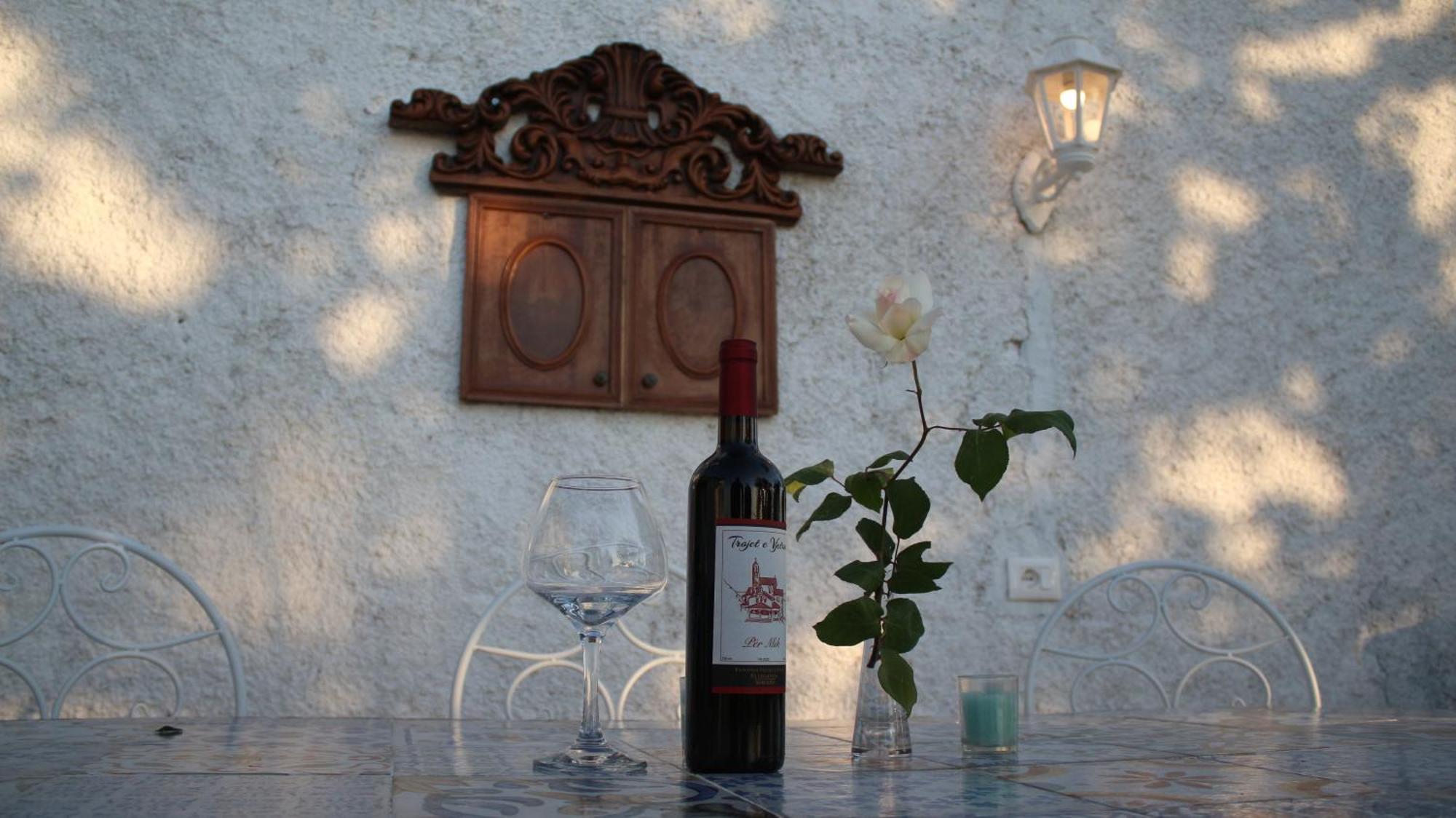 "Per Mik" Cottage In Vineyard شكودر المظهر الخارجي الصورة